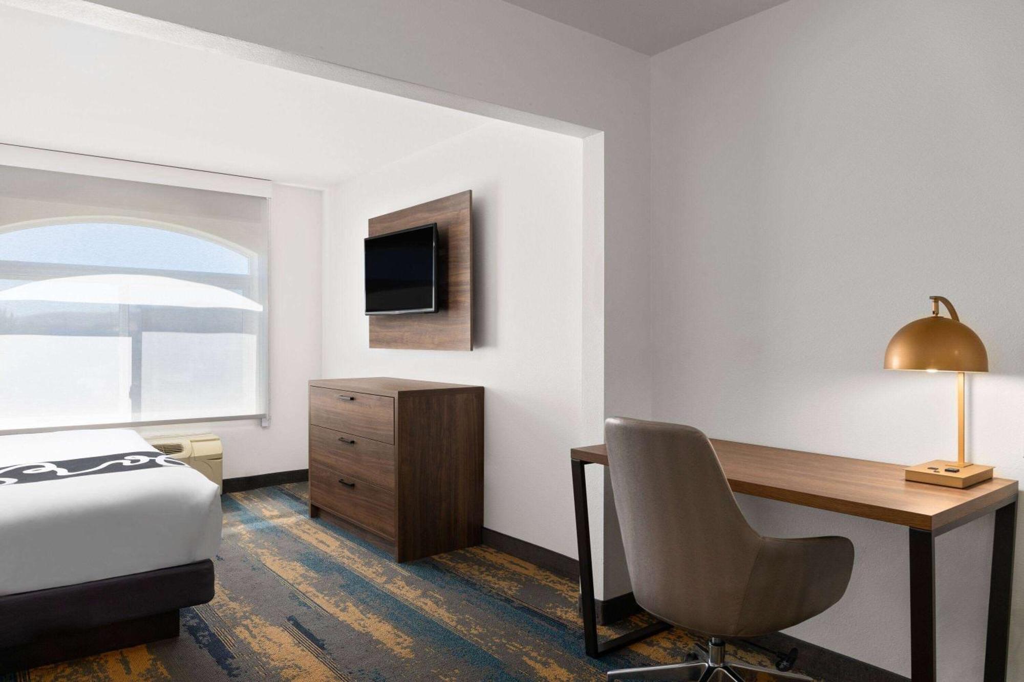 La Quinta By Wyndham Kennewick Hotel Екстериор снимка